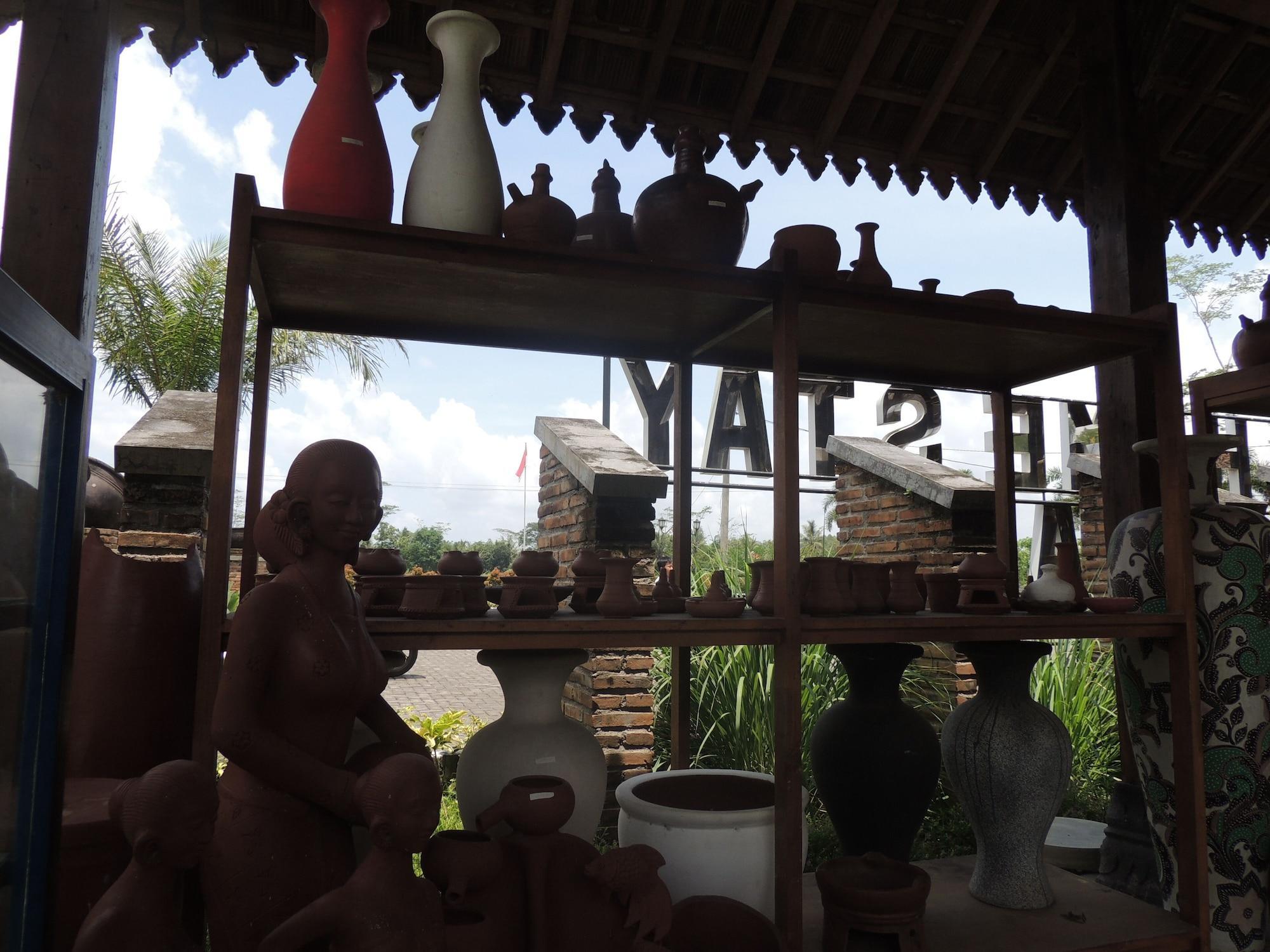 马格朗 Balkondes Karanganyar Pottery Academy酒店 外观 照片